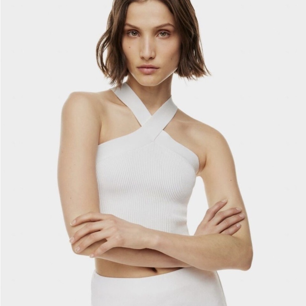 White ribbed halter neck crop top